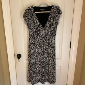 Jessica Howard faux tie waist dress black & white